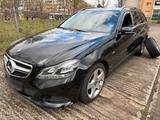 Mercedes-Benz Mercedes Benz E220 CDI T Blue Edition 9G-T... - Mercedes-Benz E 220 in Halle