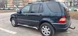 Mercedes-Benz ML 430 - v8 Benzin Automatik V8 Anhängerkupplun  - Mercedes-Benz ML 430 Gebrauchtwagen