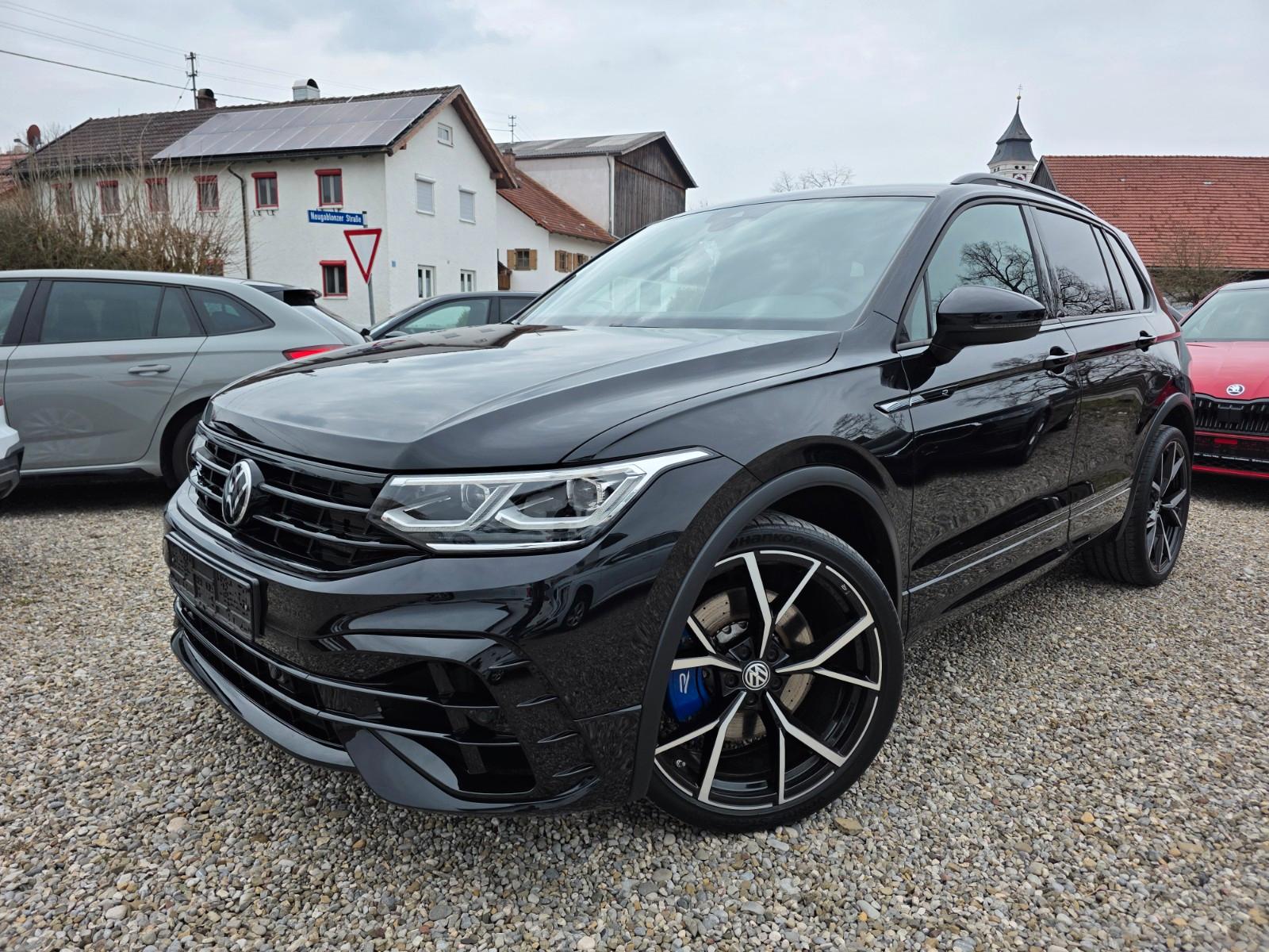 Volkswagen Tiguan R 4Motion Akrapovic AHK ACC NAVI APP-Con.