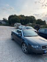 Audi a4 Cabrio 3.0 v6 - Audi A4 aus 2005: 3.0