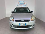 Ford FORD Fiesta 1.2 16V 5p. Ghia - Ford Fiesta aus 2008: Ghia