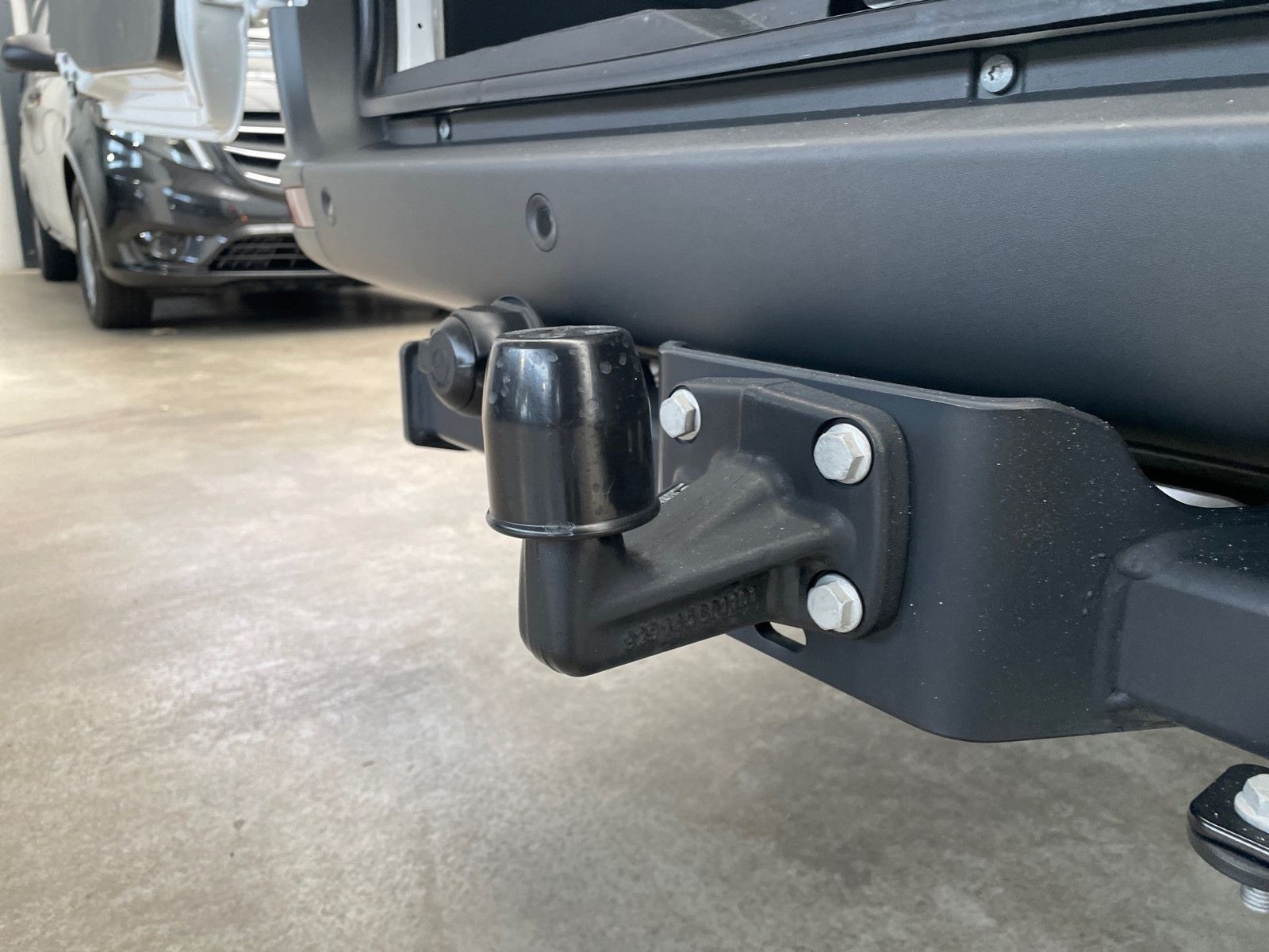 Fahrzeugabbildung Mercedes-Benz Sprinter 317 Mixto PRO L3H2 5 Sitze 3,5t AHK