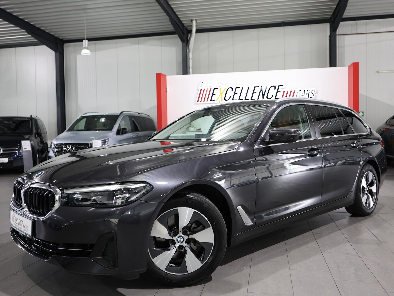 BMW 520i Touring BUSINESS GREY & BROWN / PANORAMA