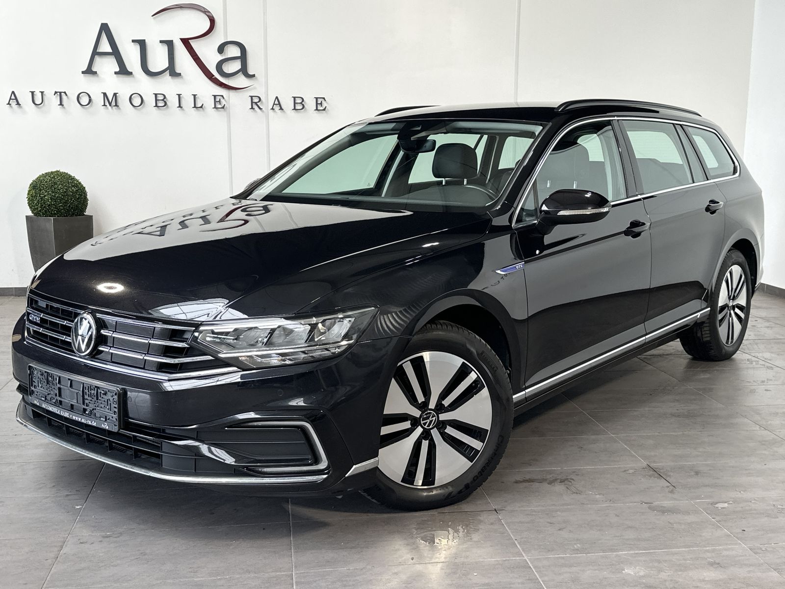 Fahrzeugabbildung Volkswagen Passat Variant GTE NAV+LED+ACC+KAMERA+LEDER+17ZO