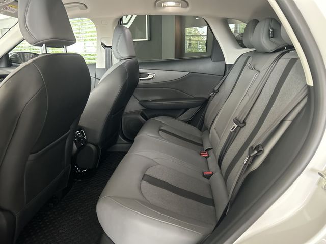 MG S5 64kWh Luxury
