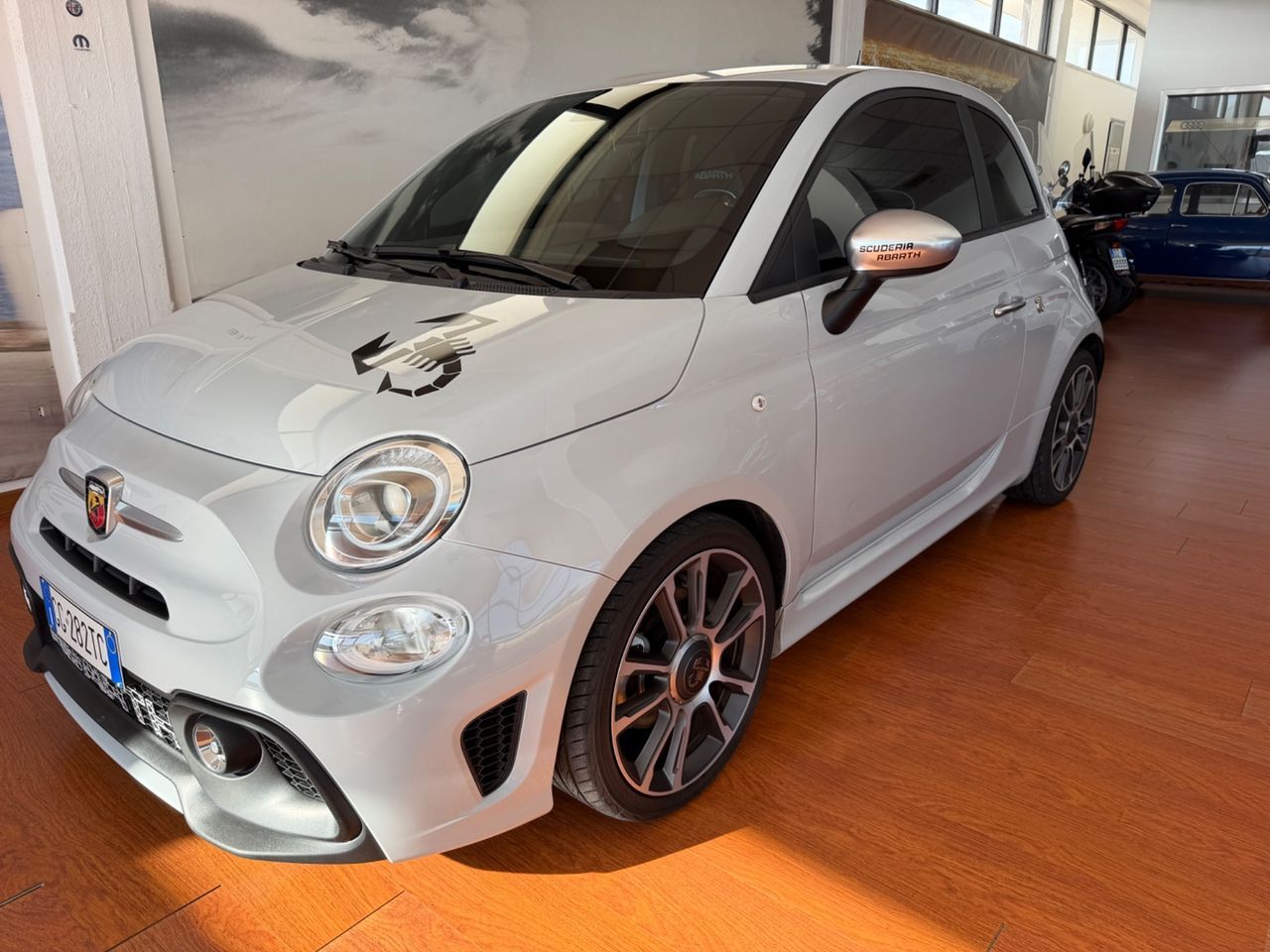 Abarth 595 1.4 Turbo T-Jet 165 CV Turismo imagem 3