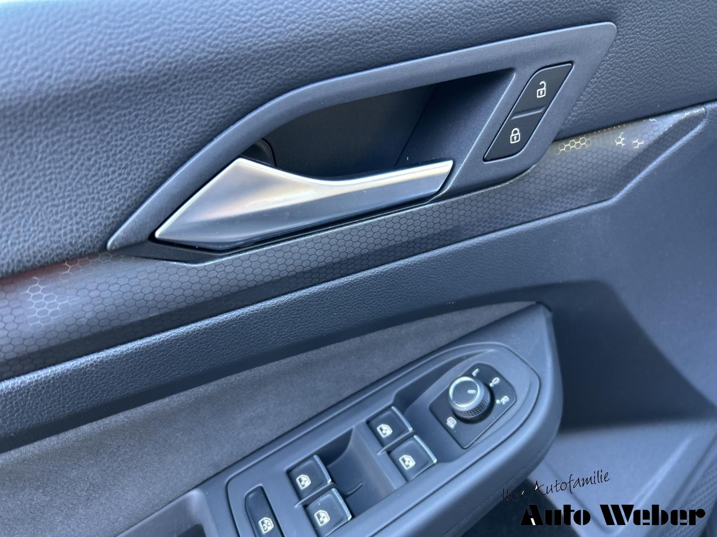 Volkswagen Golf GTI Navi LED ACC Apple CarPlay Klimaautom., миниатюра 12