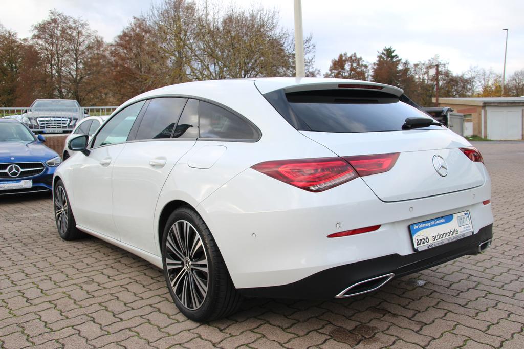 Mercedes-Benz CLA 200 Shooting Brake