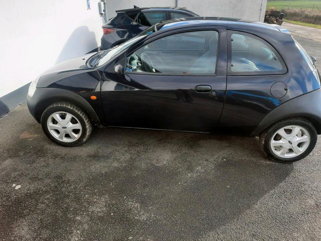 Ford ka neu TÜV 8 Fach bereift