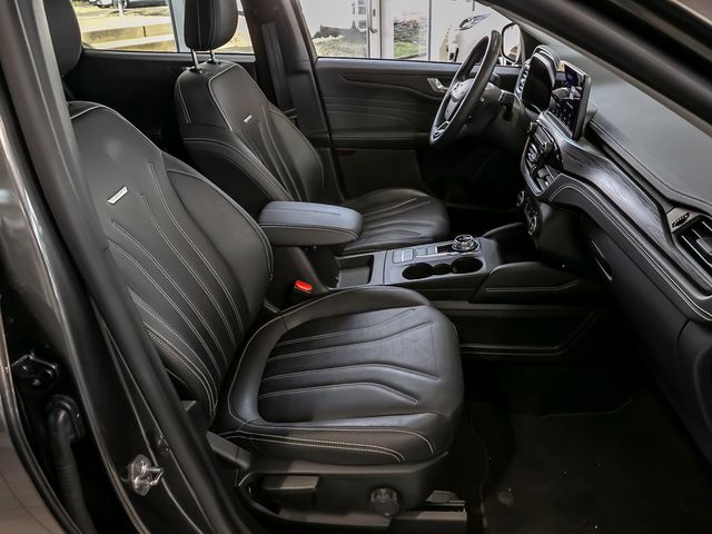 Ford Kuga 2.5 Plug-In Hybrid Vignale Stauassistent