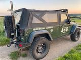 Jeep J8 Wrangler Military - Sammlerstück nur 2 Stück! - gebrauchte Jeep Wrangler aus dem Jahr 2010