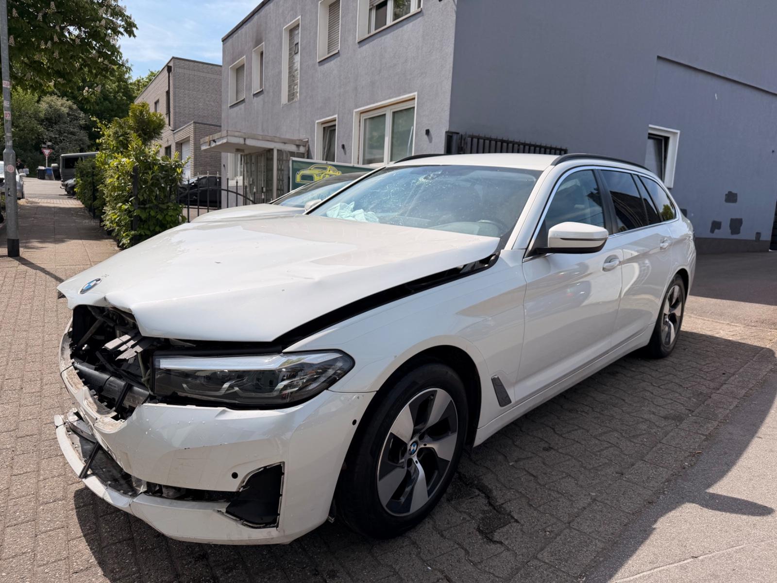BMW 520d Touring Steptronic FACELIFT LEDER LED