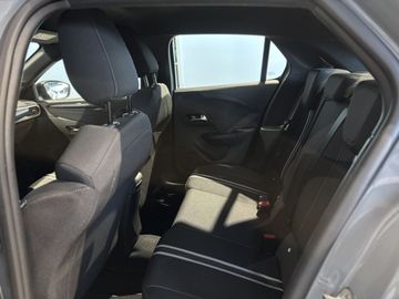 Fotografie 13 des Opel Corsa 1.2 Direct Injection Turbo GS