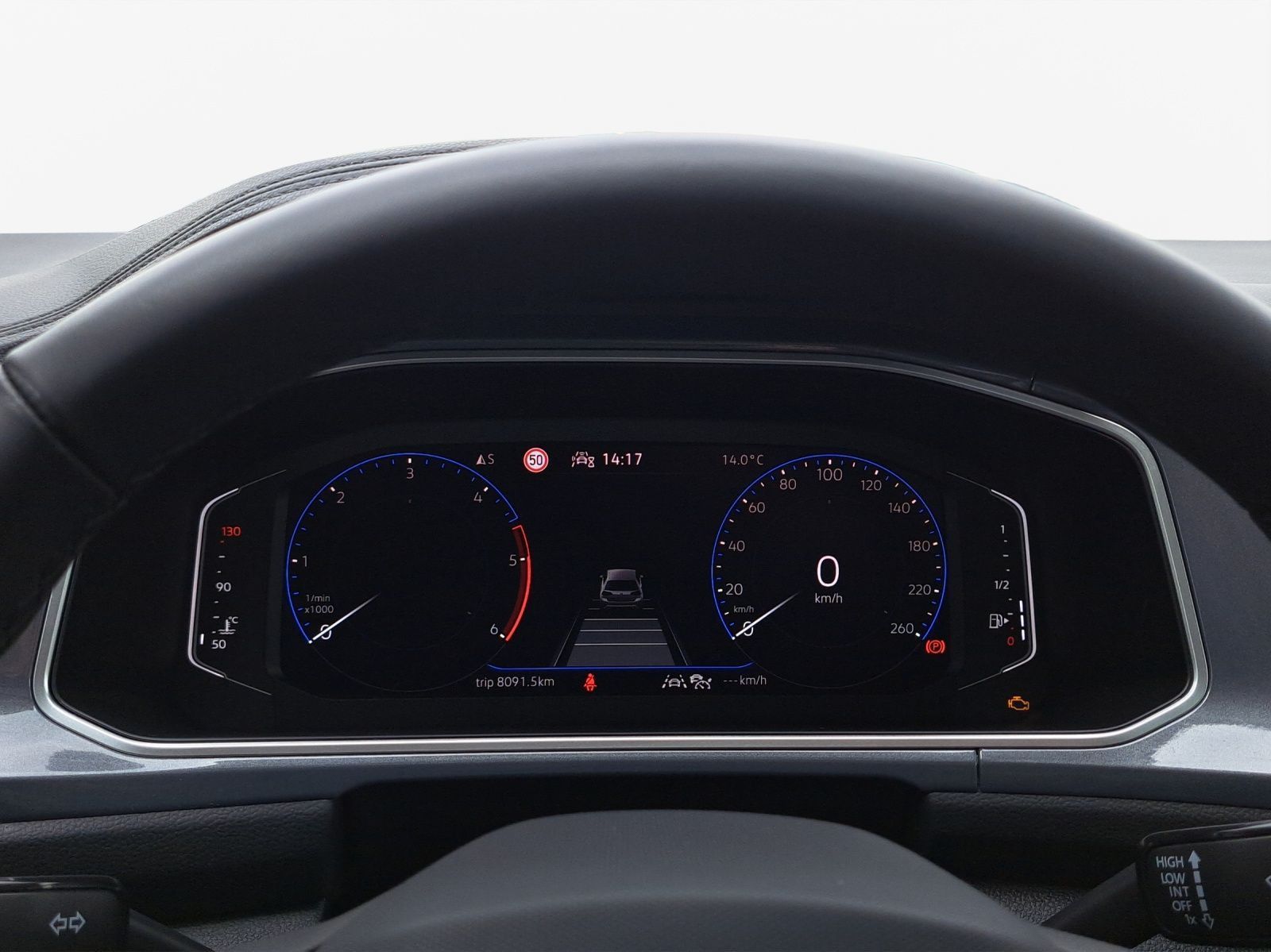 Volkswagen T-Roc - Bild 12