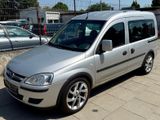 Opel Combo Tour Edition - Opel Combo Gebrauchtwagen in Hamburg