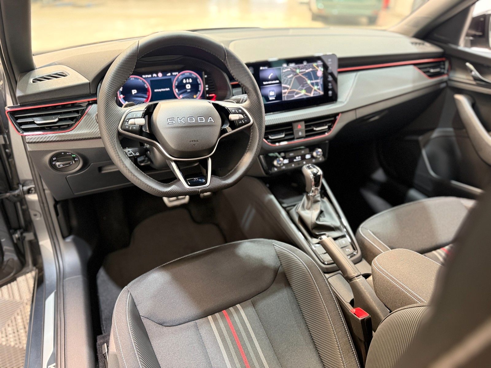 Fahrzeugabbildung SKODA Kamiq Monte Carlo / Matrix / AHK / Navi