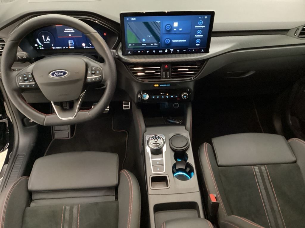Fahrzeugabbildung Ford Kuga ST-Line X HUD AHK-klappbar Navi B&O LED