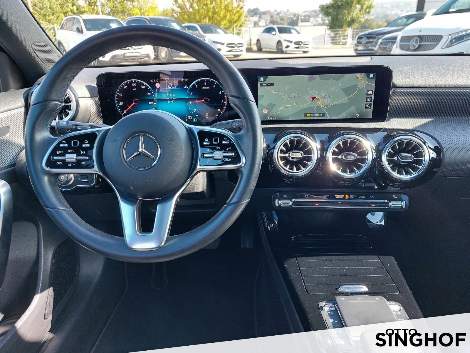 Fahrzeugabbildung Mercedes-Benz A 200 Progressive Pano+AHK+LED+Memory Sitze+TOTW