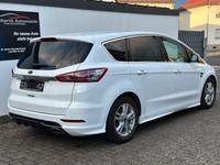 Ford S-MAX SPORT Titanium 2,0 TDCI 209 PS LED Navi