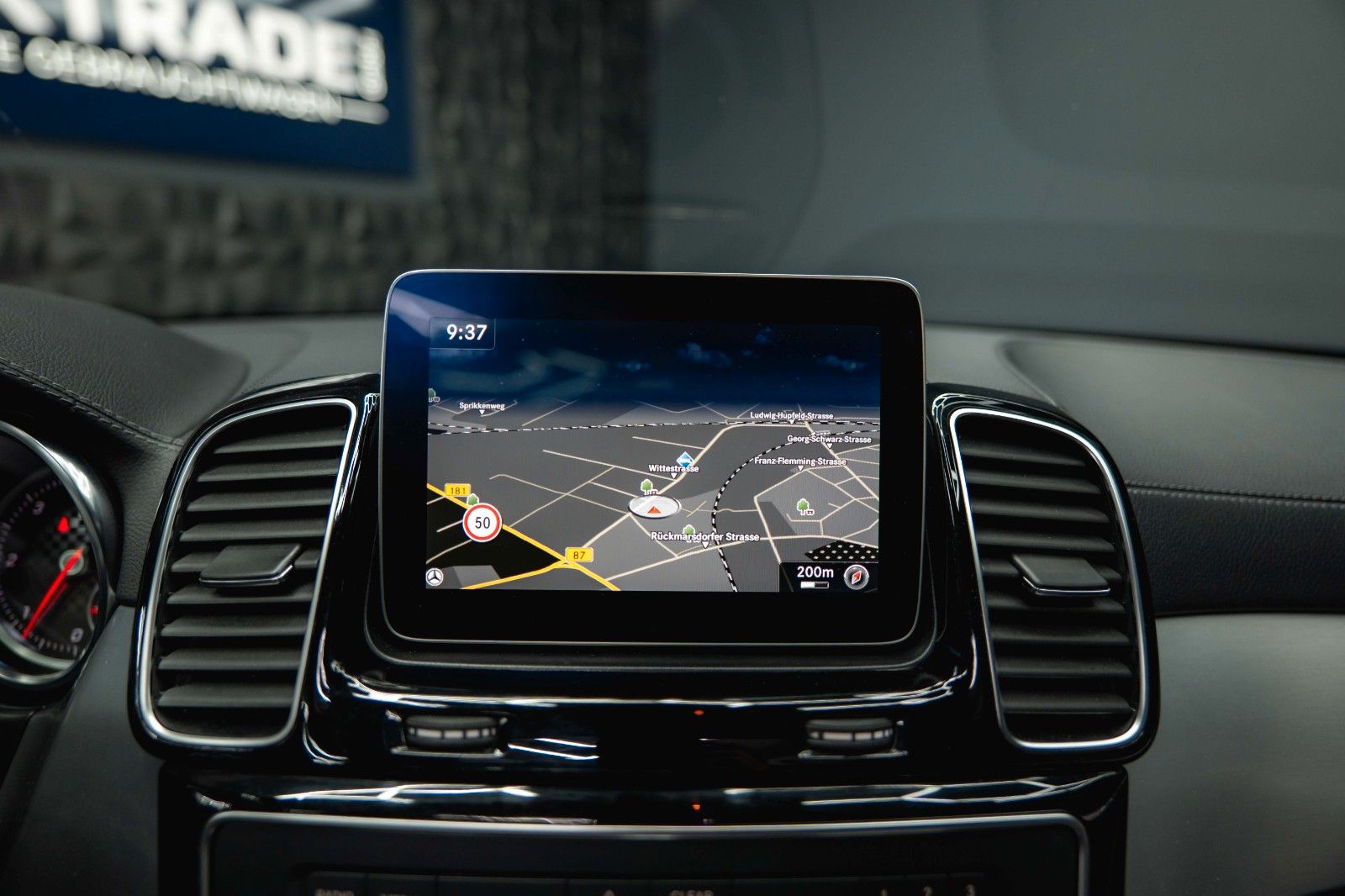 Fahrzeugabbildung Mercedes-Benz GLE 350d Coupe 4Matic AMG Night *Pano*ACC*LED*