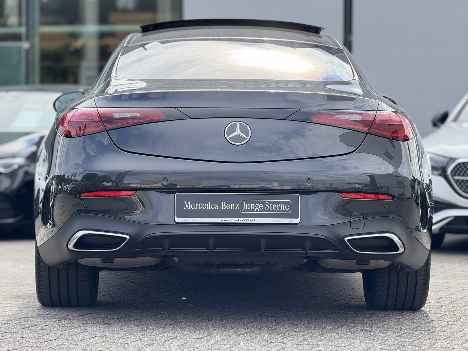 Fahrzeugabbildung Mercedes-Benz CLE 300 AMG*HEAD-UP*BURMESTER*PANO*20"ZOLL*MEMOR
