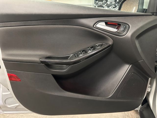 Ford Focus Turnier Titanium *2. Hand*AHK*Klima*Navi*