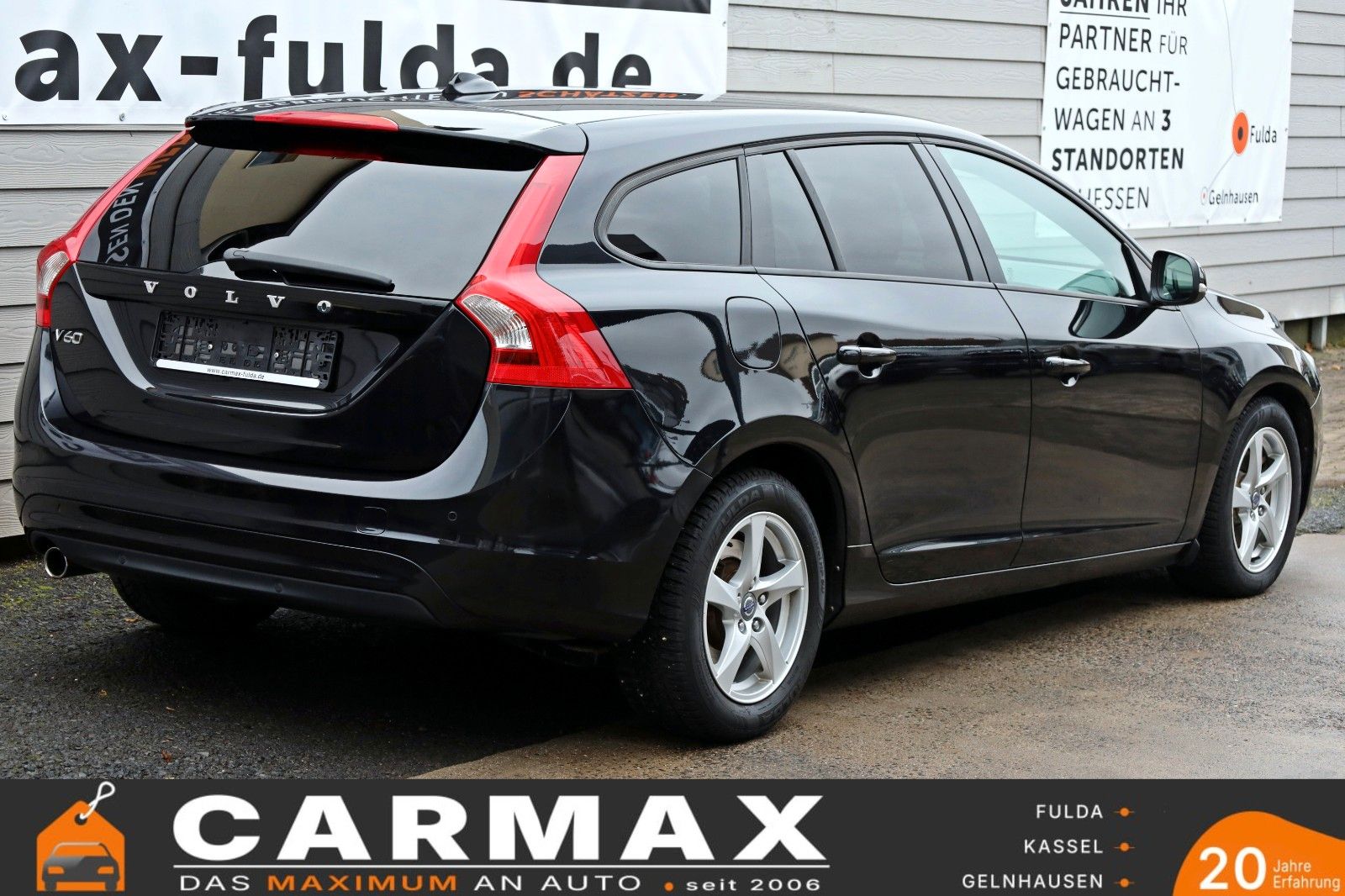 Fahrzeugabbildung Volvo V60 Kombi Business Edition Xenon,Navi,Harman/K,