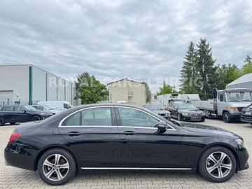 Mercedes E 220 - 4