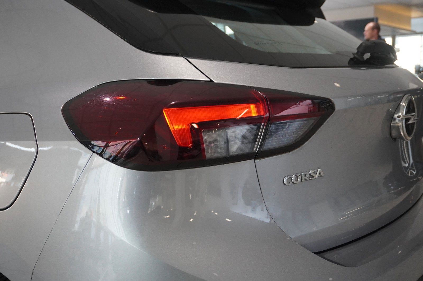 Fahrzeugabbildung Opel Corsa F 1.2 EDITION KLIMA/SHZ/PDC/SPORT/TEMP.