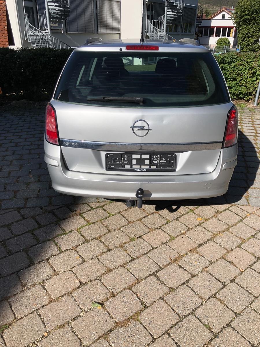 Opel Astra 2009 — двигун 1.598 cm³, 116 HP (85kW)