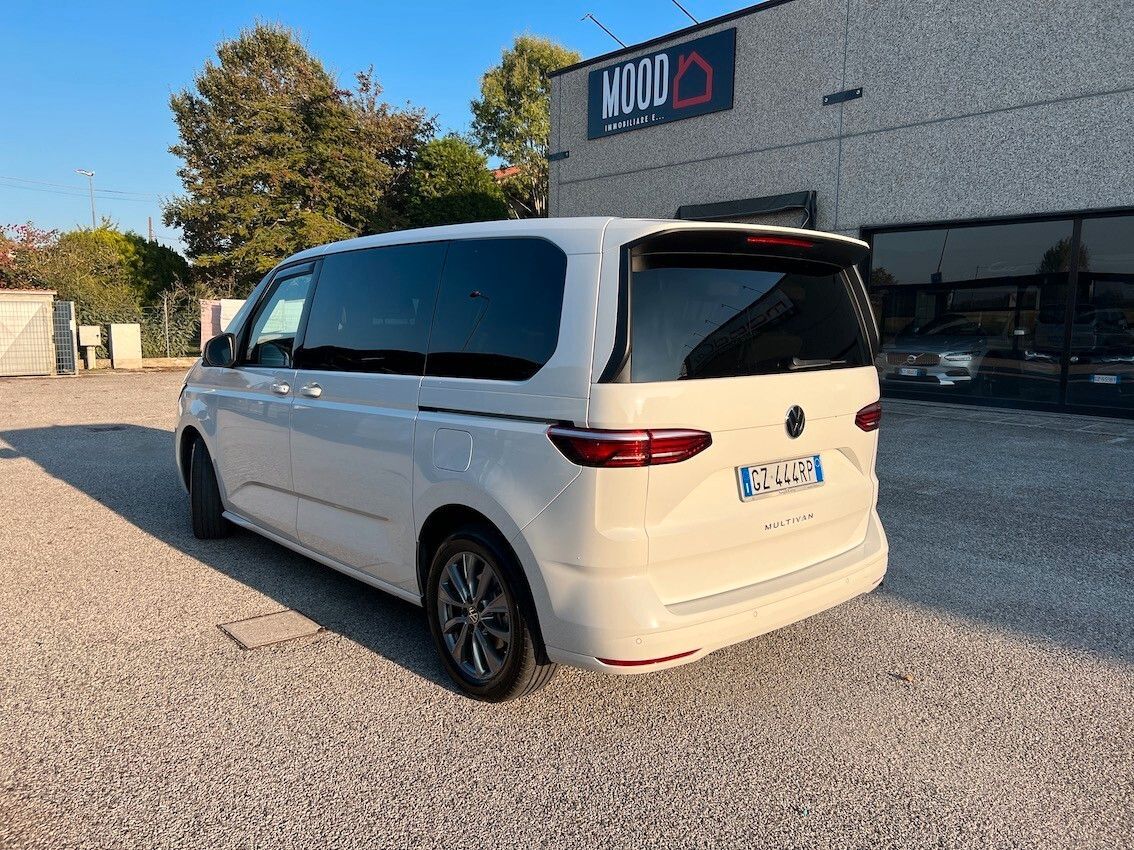 Other Volkswagen T7 Multivan 2.0 tdi Life 150cv dsg 7  imagem 3