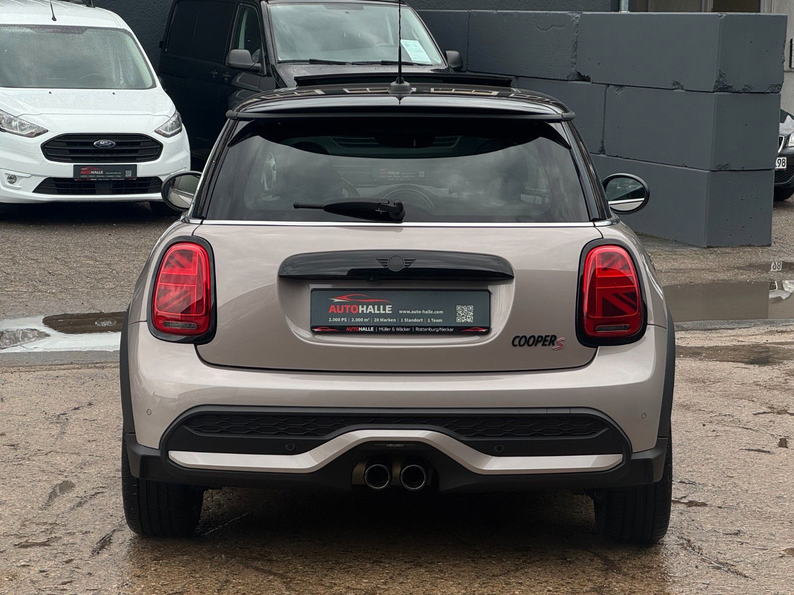 Fahrzeugabbildung MINI Cooper S Classic Trim H&K Pano Leder CAM ACC