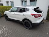 Nissan Qashqai 1.6 dCi N-CONNECTA AKH Pano 360 - Nissan Qashqai in Mainz