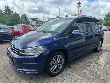 Fahrzeugabbildung Volkswagen Touran 2.0 TDI Active 7 Sitze ACC