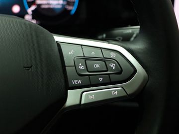 Fahrzeugverkauf 15 Volkswagen Golf VIII Vari. Style So&Wi R. StHz Navi Matrix