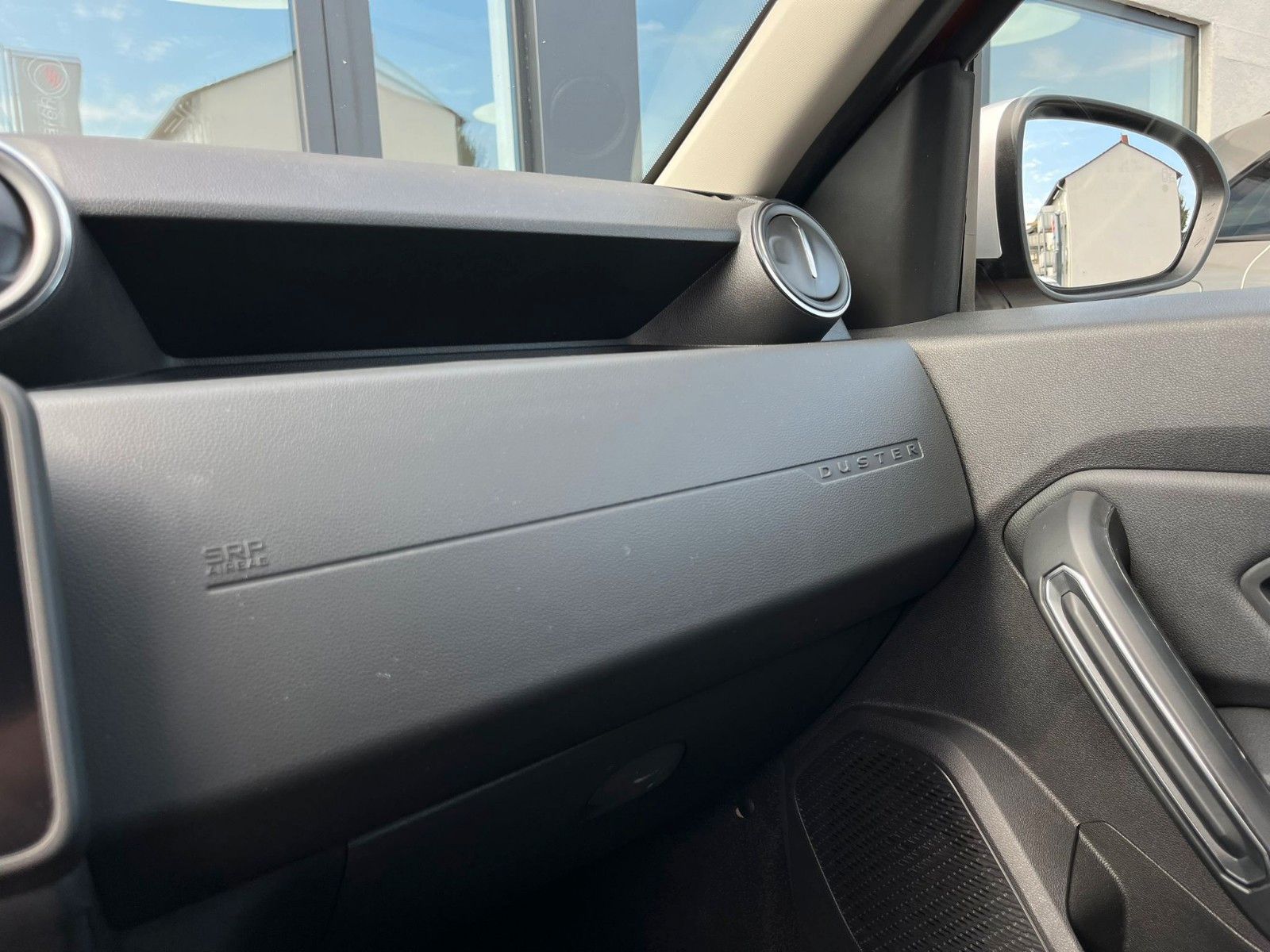 Fahrzeugabbildung Dacia Duster II 15 Blue dCi 115 Prestige+*AHK*