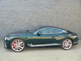 Bentley Continental GT V8 Mulliner/Carbon/Panorama/22Z - Bentley Continental GT aus 2021