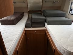 Bürstner Solano T 728, Einzelbetten,Hubstützen,Sat,Navi