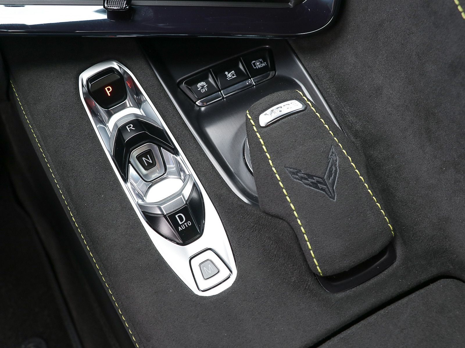 Corvette C8 Stingray Coupe 6,2 V8 3LT Europamodell STEPPE