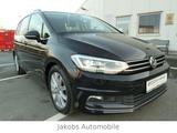 Volkswagen Touran 2.0 TDI Highline DSG Panorama STH AHK - VW Touran Gebrauchtwagen in Essen