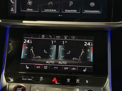 AUDI RS6 4.0 TFSI*PANO*B&O*HEADUP*AHK*STANDHEIZUNG*