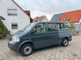 Volkswagen Vw T5 Caravelle 2.5 Tdi 9 Sitze - gebrauchte VW T5 Caravelle aus dem Jahr 2008