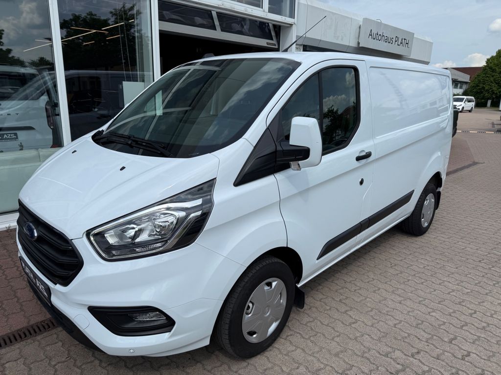 Ford Transit Custom — hlavná fotografia