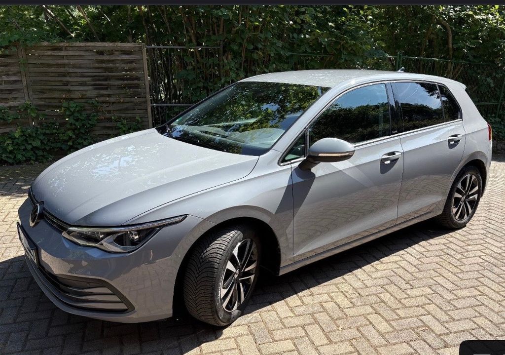 Image of Volkswagen Golf