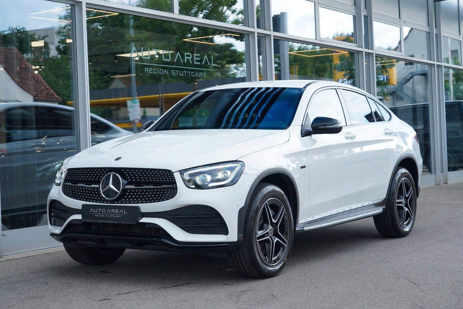 MERCEDES-BENZ GLC 300 de 4M Coupé 3xAMG/MBEAM/9G/MEMORY/SOUND