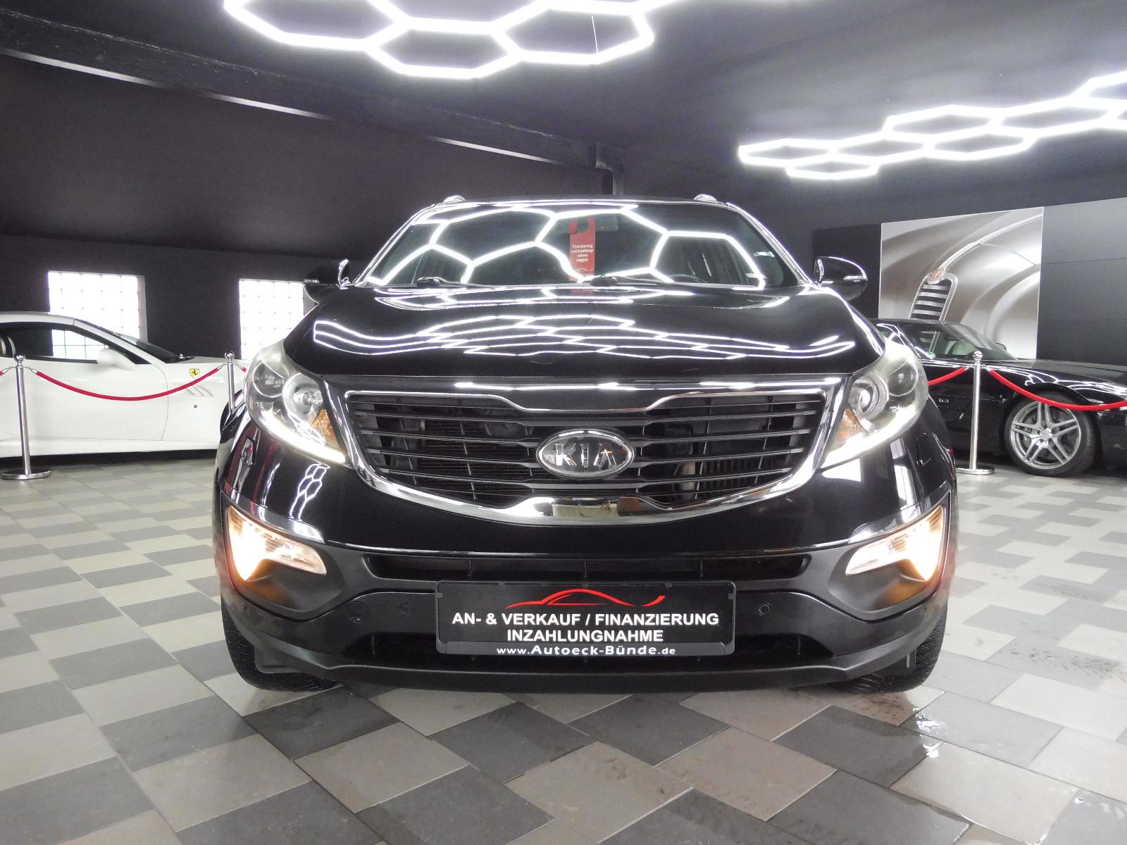 Kia Sportage 2.0 CRDi Aut/4x4/Kam/Nav/Sitz-Hz/Xenon