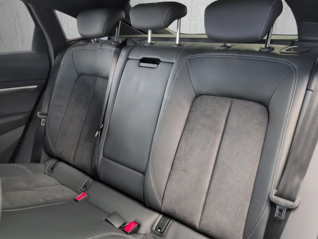 e-tron Sportback S line quattro 230 kW Klima
