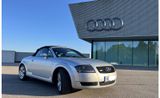 Audi TT Roadster 1.8T quattro 165 kW - S-Line  - Audi: R 16