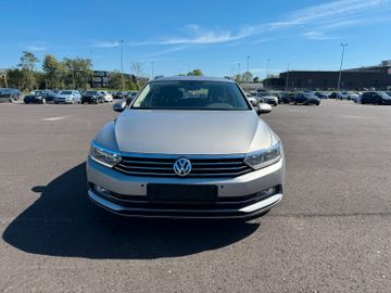 Volkswagen Passat Variant - 3