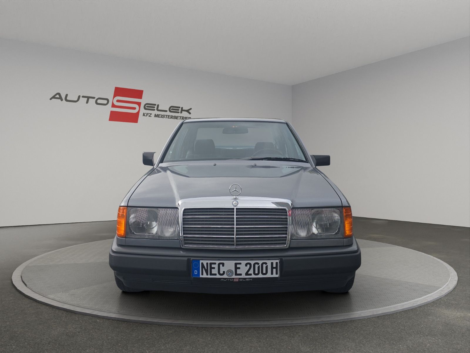 Fahrzeugabbildung Mercedes-Benz Automatik H Zulassung Nur 9 Tsd KM 1 A Zustand